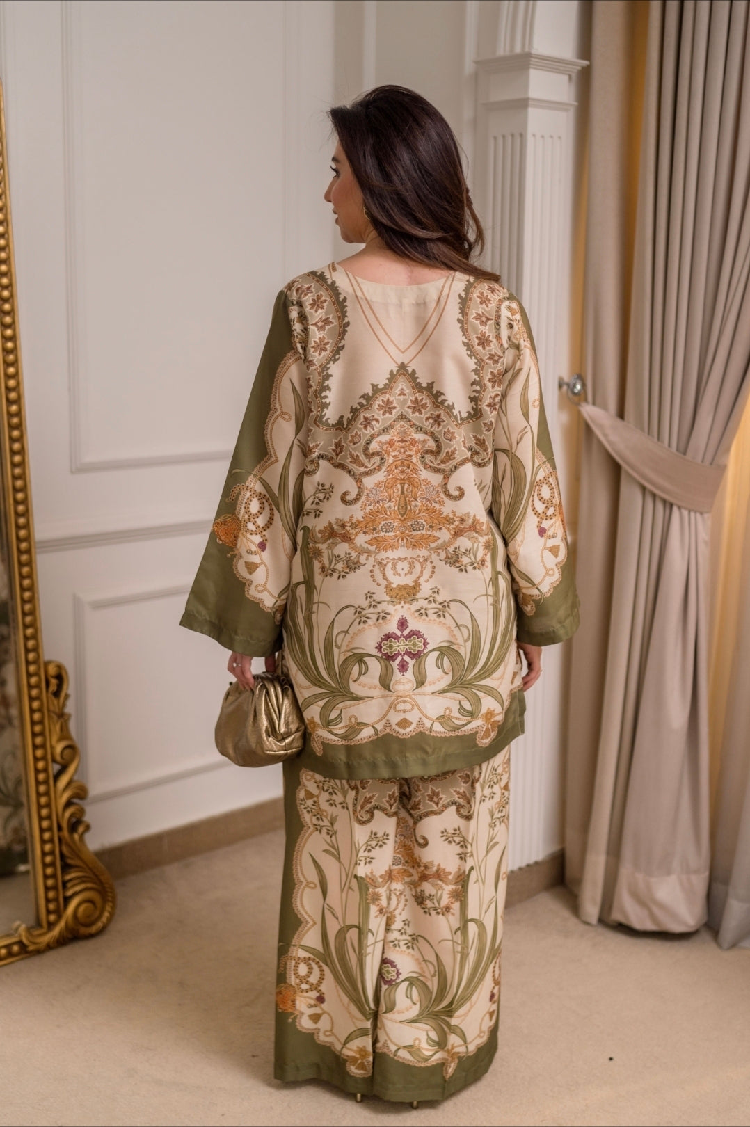 Pistachio Baroque